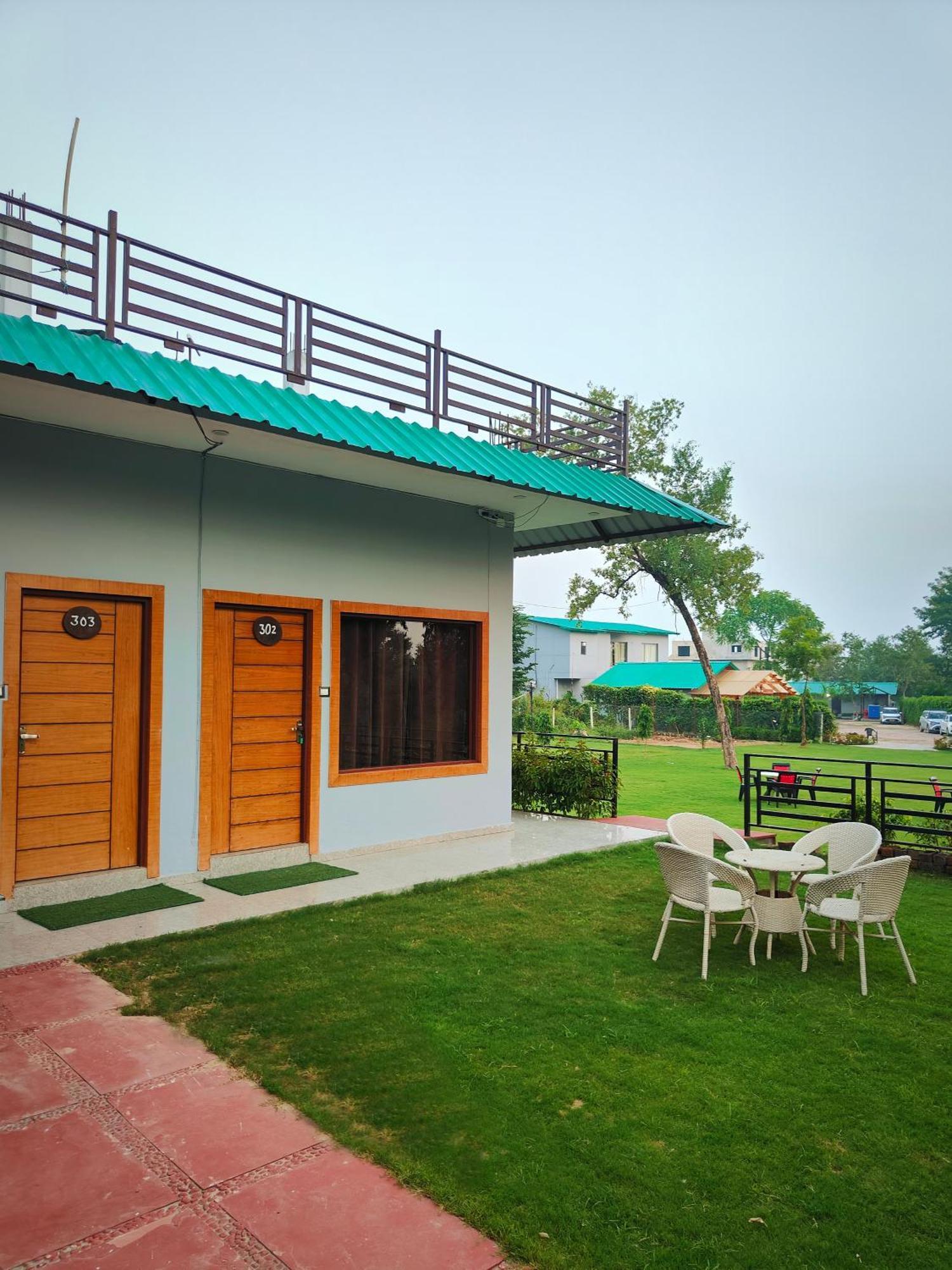 The Jungle Joy Resort & Spa Rāmnagar Eksteriør billede